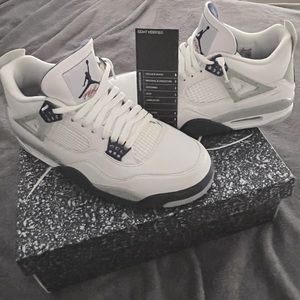 Jordan 4 Midnight Navey